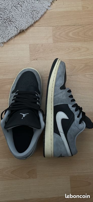 Air Jordan (image 1)