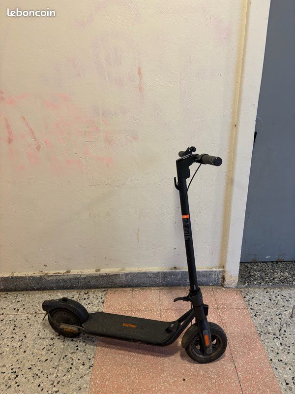 Trottinette électrique (image 2)