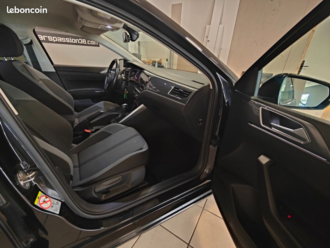 VOLKSWAGEN POLO 1.0 TSI 110 SS DSG7 Carat (image 11)