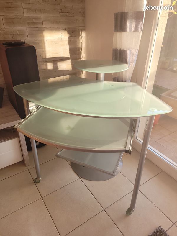Bureau informatique (image 1)