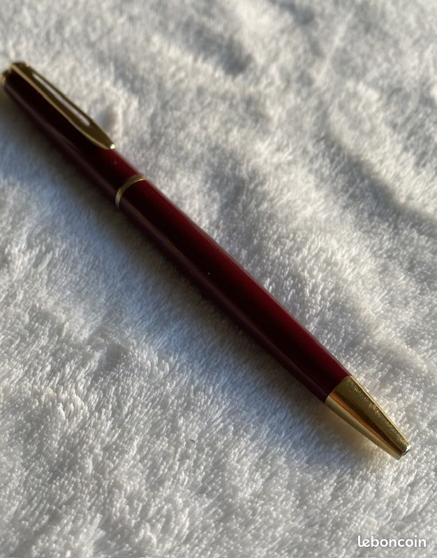 Stylo Waterman Allure - Bille/Roller Laqué Bordeaux Mat, Acier, Comme Neuf Avec Recharge