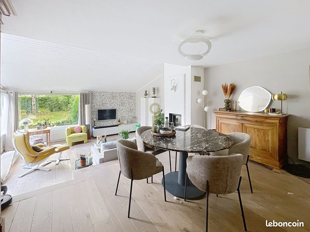 Maison 5 pièces 135 m² · à Mouvaux · 135 m² · 695 000 €