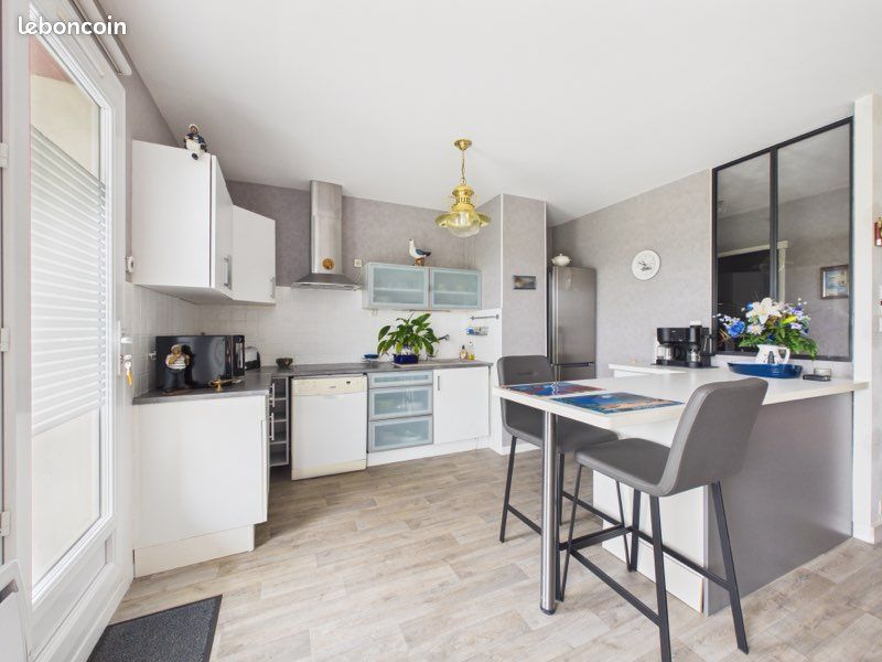 Appartement 5 pièces 105 m² · à Carhaix-Plouguer · 105 m² · 134 990 €