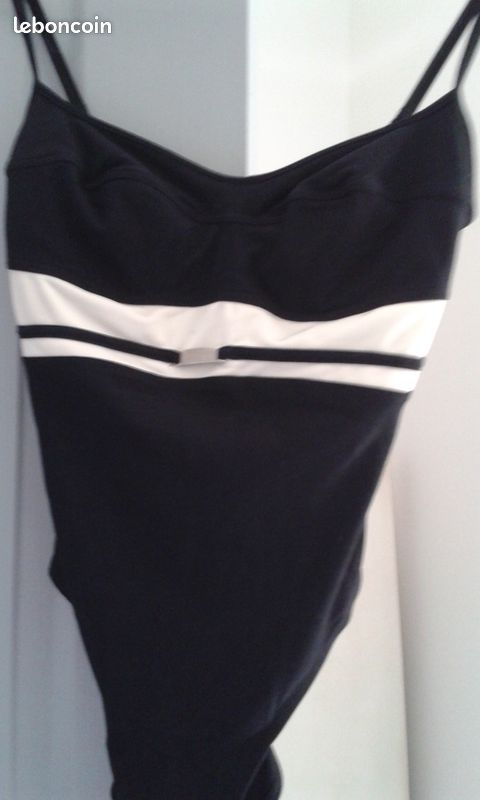 Maillot de bains 1 piece (image 1)