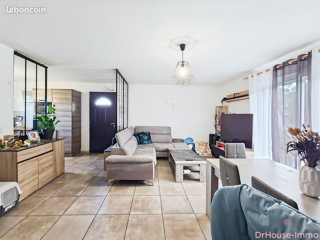 Maison 4 pièces 86 m² · à Laluque · 86 m² · 245 000 €