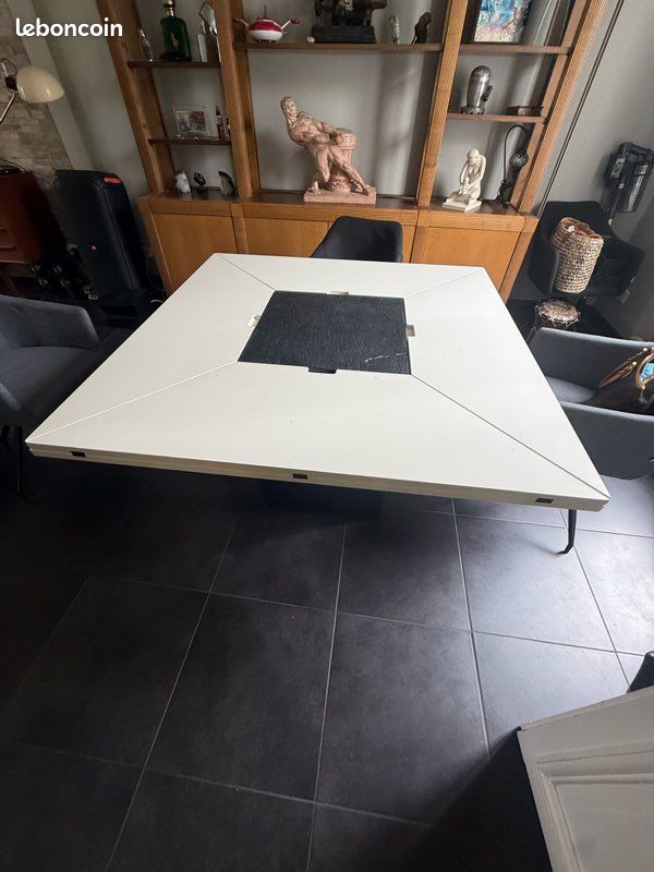 Table à manger Tranekaer (image 1)