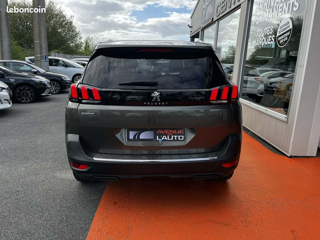 Peugeot 5008 1.5 BLUEHDI 130CH E6.C ALLURE S&S EAT8 (image 16)