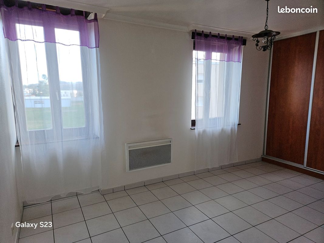 Appartement 1 pièce 25 m² · à Freyming-Merlebach · 25 m² · 420 €