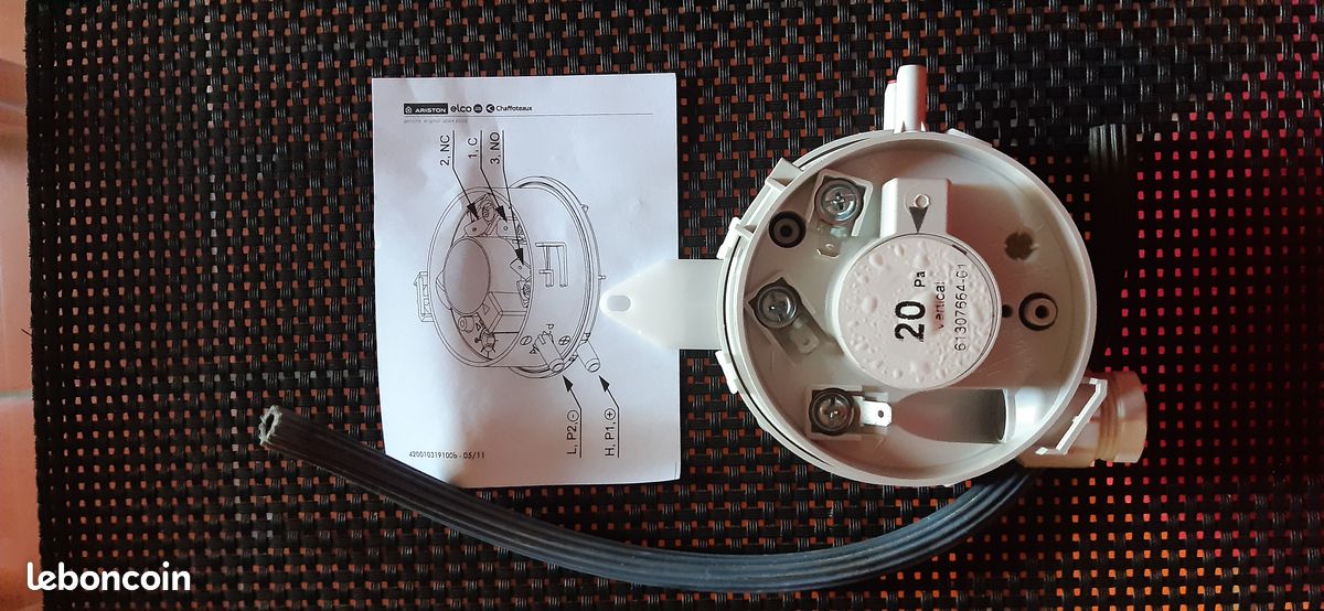 Pressostat air 20 pa Chaffoteaux et Maury (image 1)