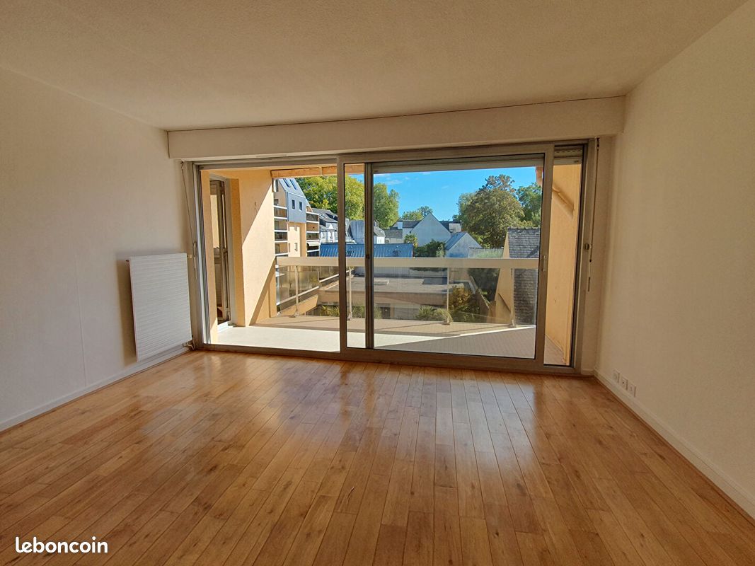 Appartement 4 pièces 101 m² · à Auray · 101 m² · 1 195 €/mois