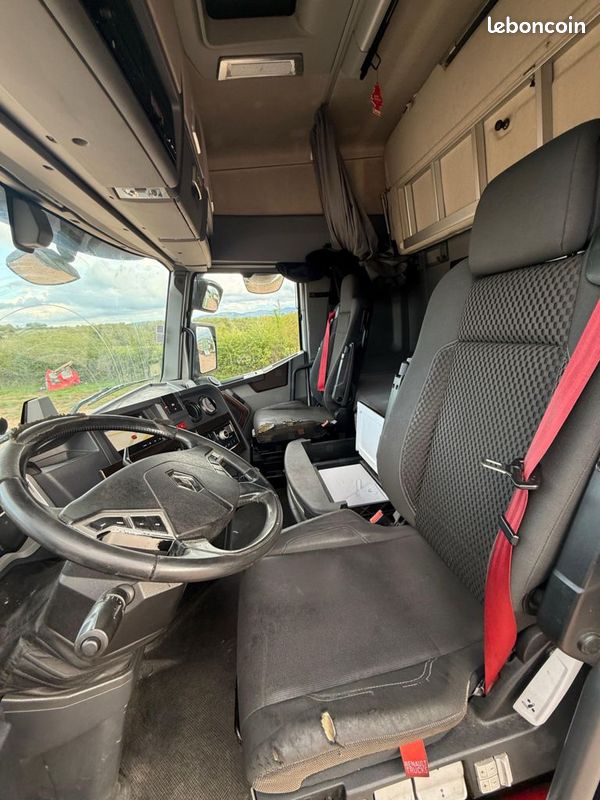 Renault T520 High Tracteur (image 13)