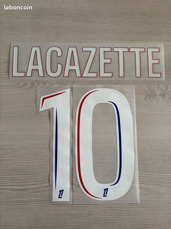 Flocage Officiel Footpress® - Olympique Lyonnais - Caqueret - Saison 2022/2023 - Maillot Away Bleu/blanc - Neuf