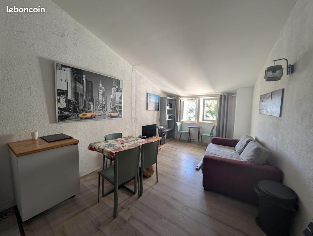 Appartement 2 pièces 37 m² · à Pézenas · 37 m² · 94 000 €