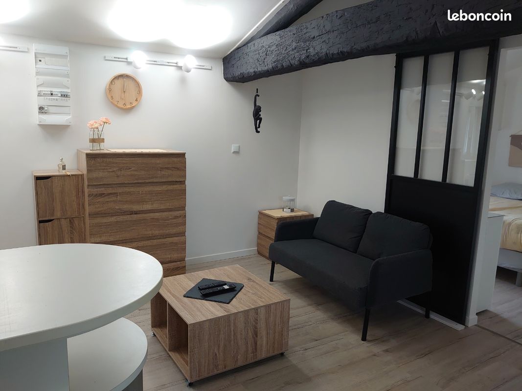 Appartement 2 pièces 47 m² · à Trans-en-Provence · 47 m² · 975 €/mois