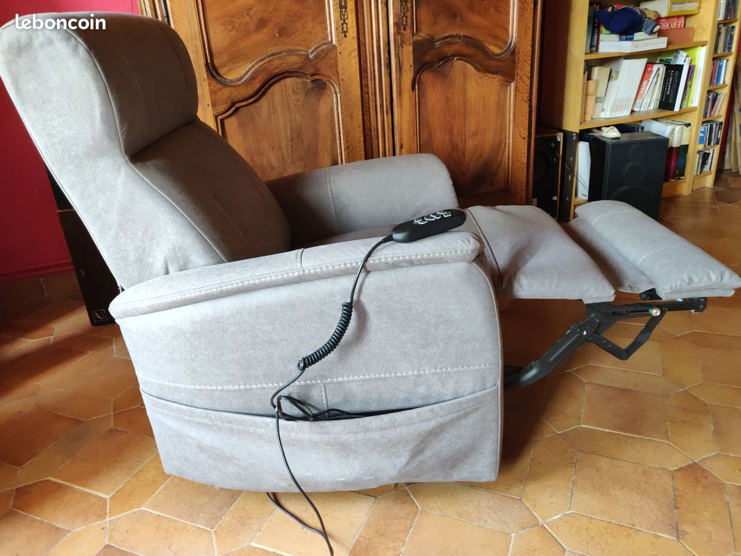 Fauteuil releveur électrique (image 3)