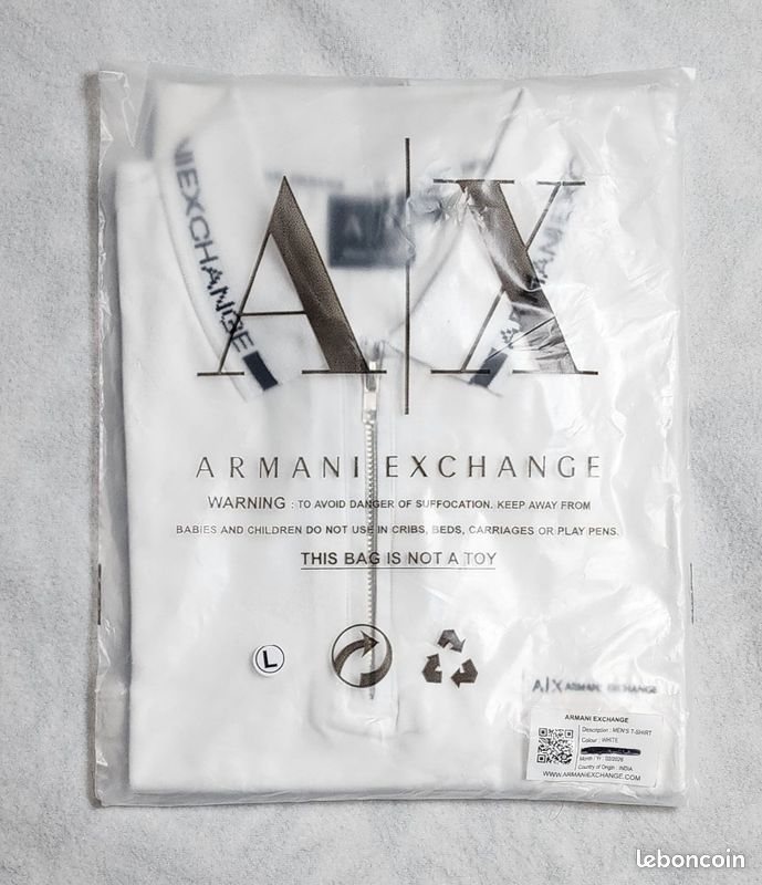 Je vends un T-shirt Armani Exchange en neuf taille M (image 4)
