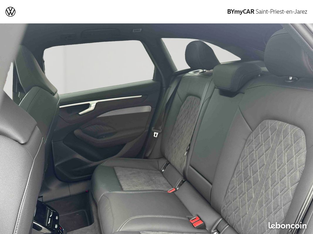 AUDI A6 Avant TDI 204 ch S tronic 7 S line (image 14)