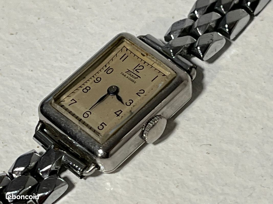 Montre Vintage Tissot Années 1940/50 - Mécanique Manuelle - Cadran Blanc/Doré - 34 Mm