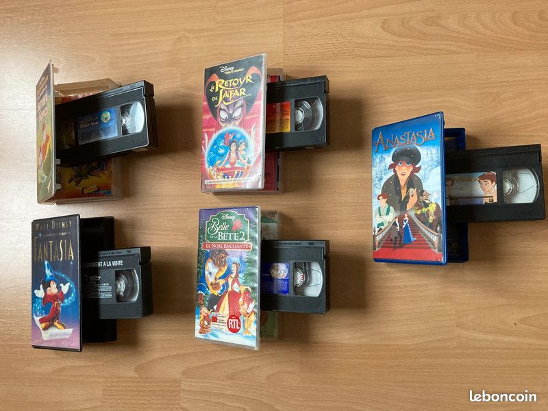 Lot de 11 cassettes - VHS - Walt Disney (image 5)
