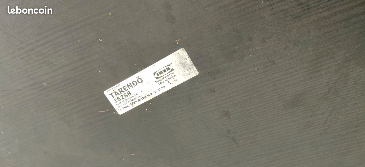 Table Ikea TÄRENDÖ noire (image 3)