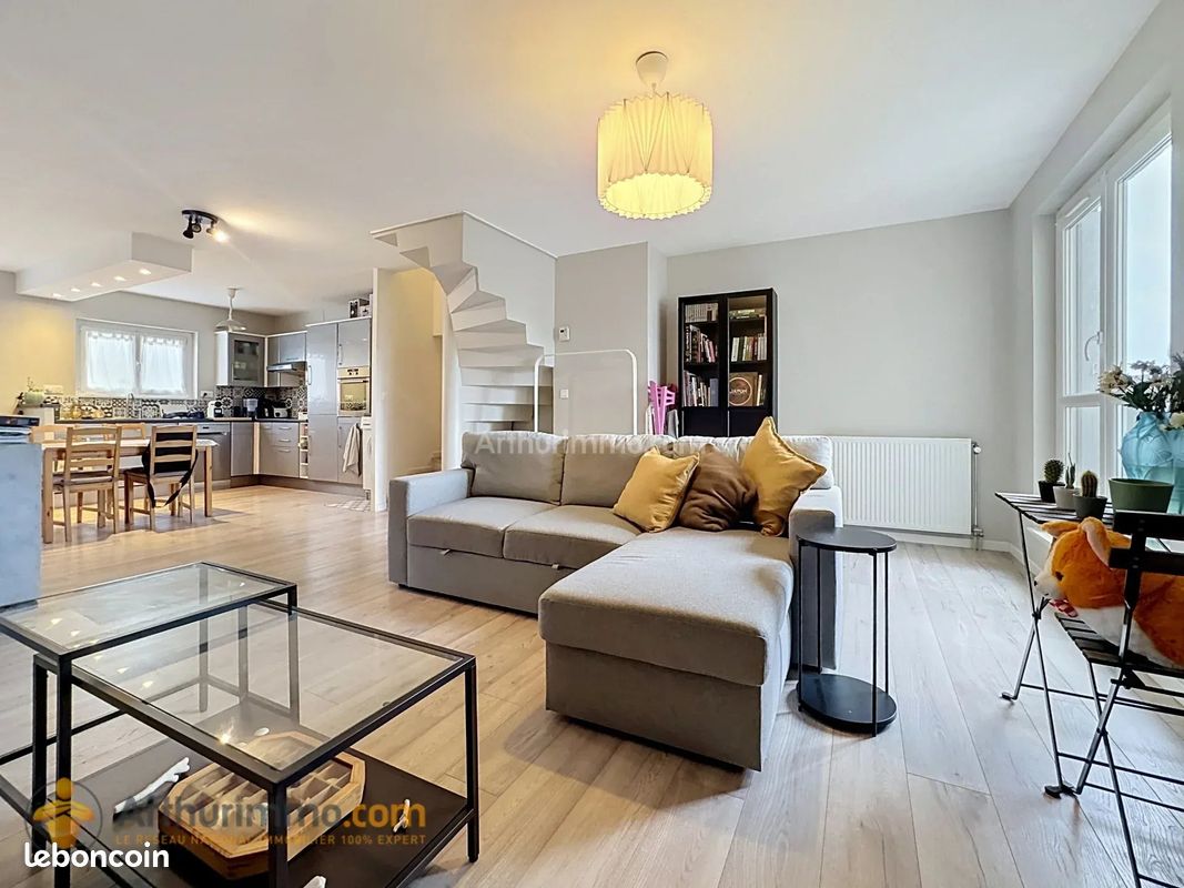 Appartement 4 pièces 92 m² · à Reims · 92 m² · 219 000 €