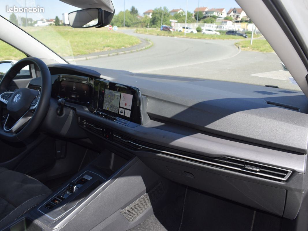 VOLKSWAGEN GOLF 2.0 TDI SCR 150 DSG7 Style 1st (image 11)