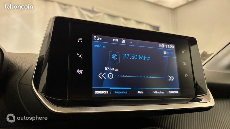 Peugeot 208 1.2 PureTech 100ch S&S Active Business (image 18)