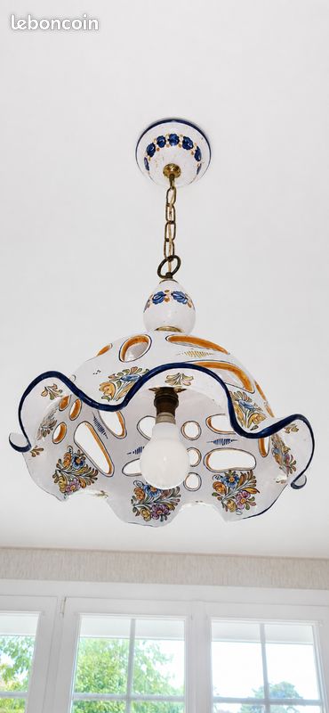 Lustre porcelaine (image 1)