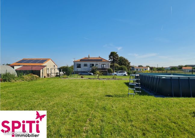 Maison 8 pièces 197 m²