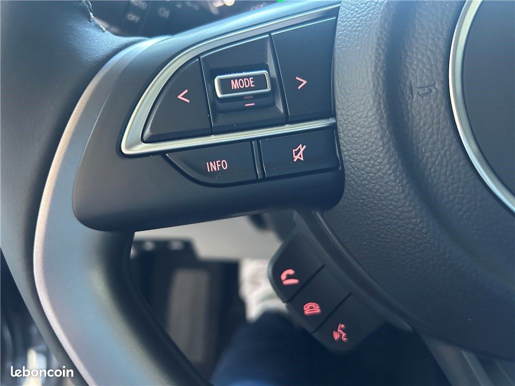 Suzuki Swift IV 1.2 DUALJET HYBRID Pack (image 28)