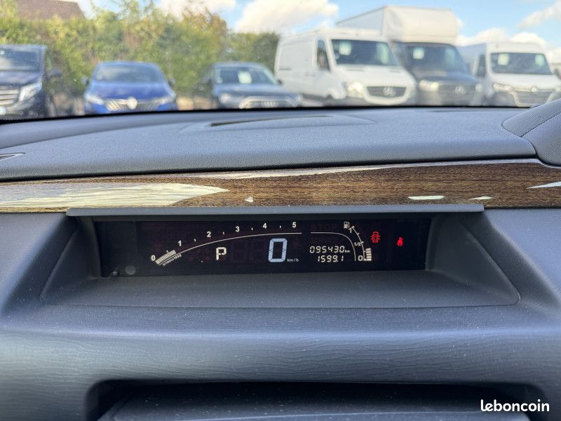 Citroen C6 2.7 V6 HDI EXCLUSIVE FAP (image 15)