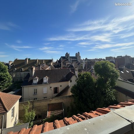 Duplex 6 pièces 250 m² — 18