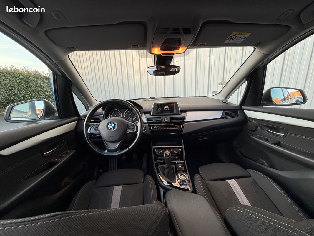BMW SERIE 2 ACTIVETOURER I (F45) 214d 95ch LOUNGE (image 3)