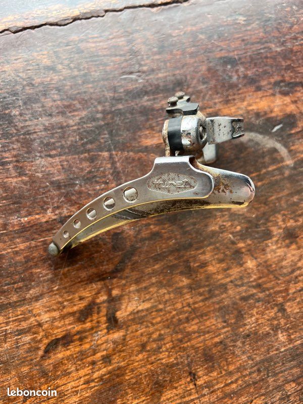 Dérailleur avant Huret Challenger ancien vintage Peugeot vélo front