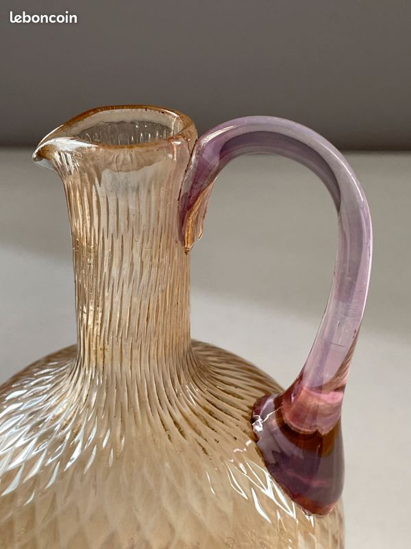 Carafe en verre irisé (image 3)