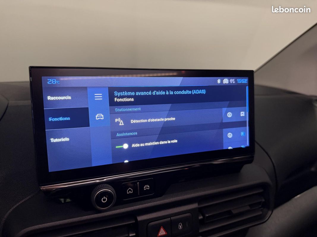 PEUGEOT PARTNER M 650KG 1.5 BlueHDi 130 Pack Premium Connect (image 32)