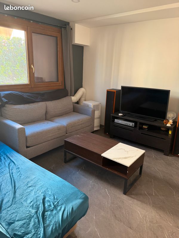 Appartement 1 pièce 35 m² · à Cagnes-sur-Mer · 35 m² · 2 500 €