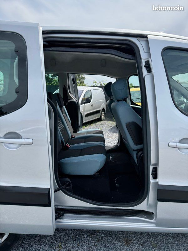 Citroën Berlingo 1.6 Hdi 92 Chx Phase 2 - Clim Auto / Radar de recul / Régulateur / TBE Général (image 4)