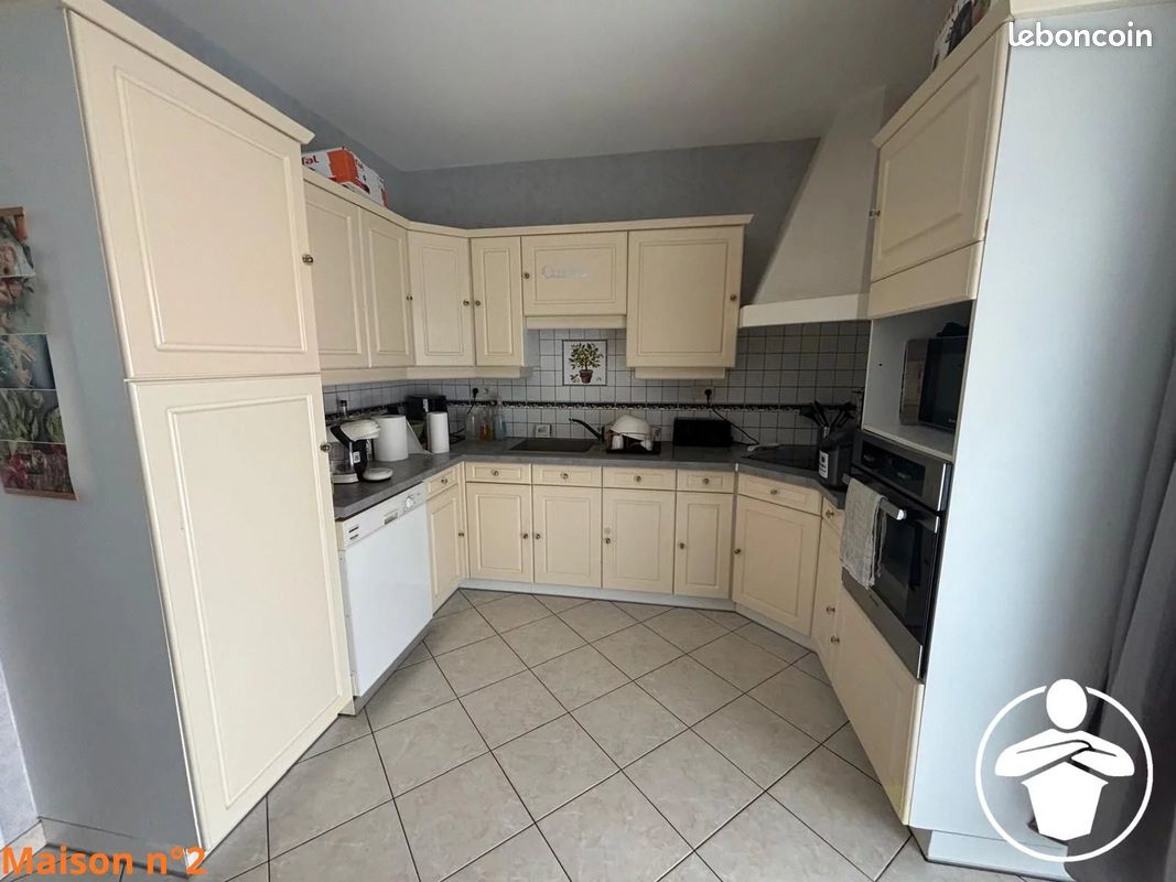 Villa 9 pièces 248 m² (image 14)