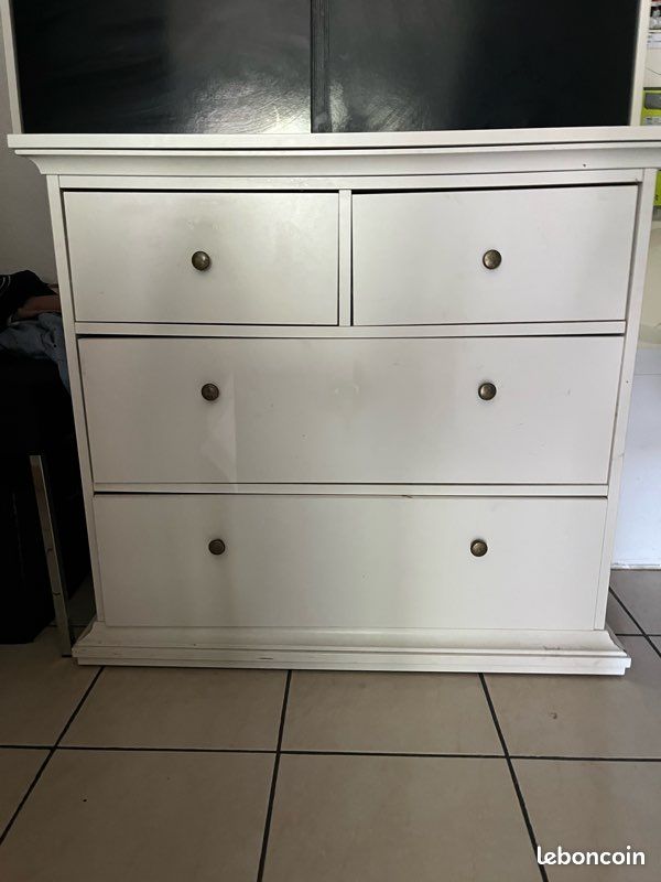 Meuble de rangement (image 1)