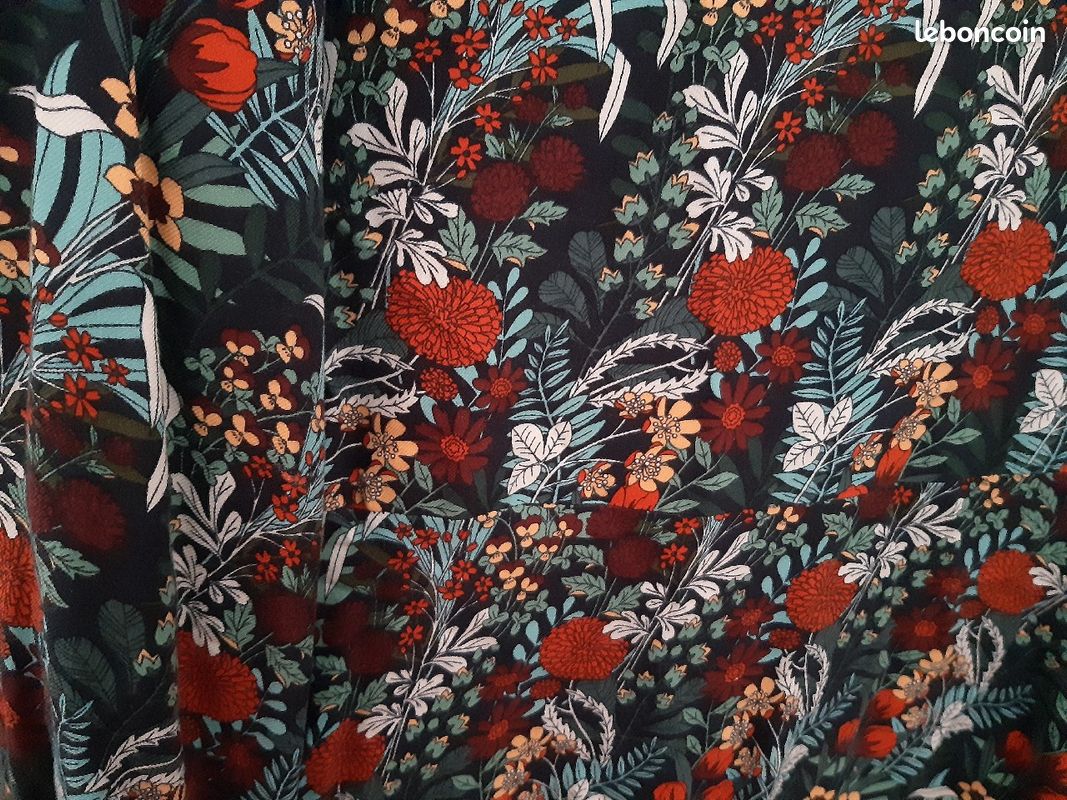 Robe (image 4)
