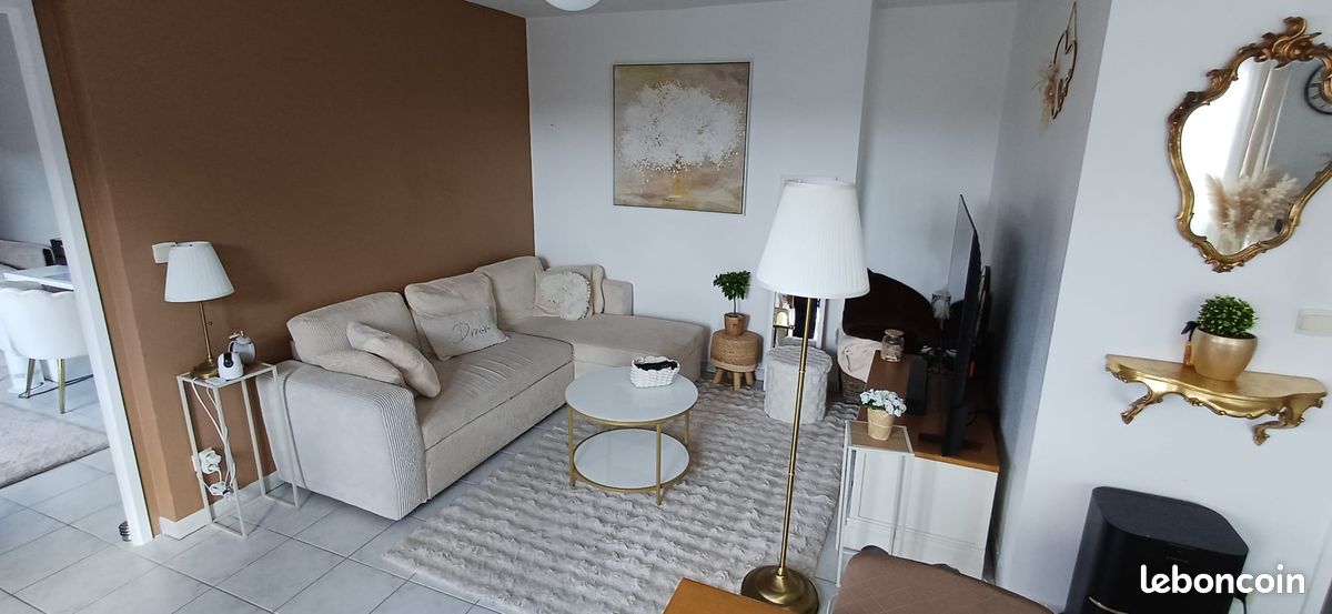Appartement 2 pièces 56 m² · à Hénin-Beaumont · 56 m² · 630 €