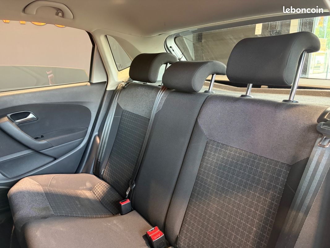 VOLKSWAGEN POLO 1.4 TDI 75 CH PACK CLIM - DISTRI Ok (image 8)