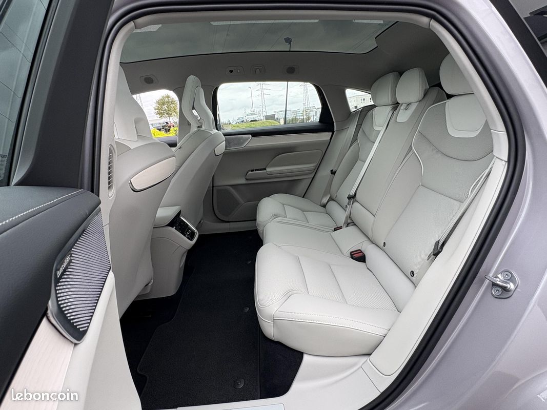 VOLVO ES90 Single Extended Range 333 ch 1EDT Ultra (image 11)
