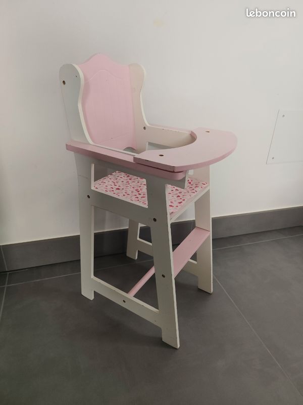Chaise haute en bois pour poupon (image 1)