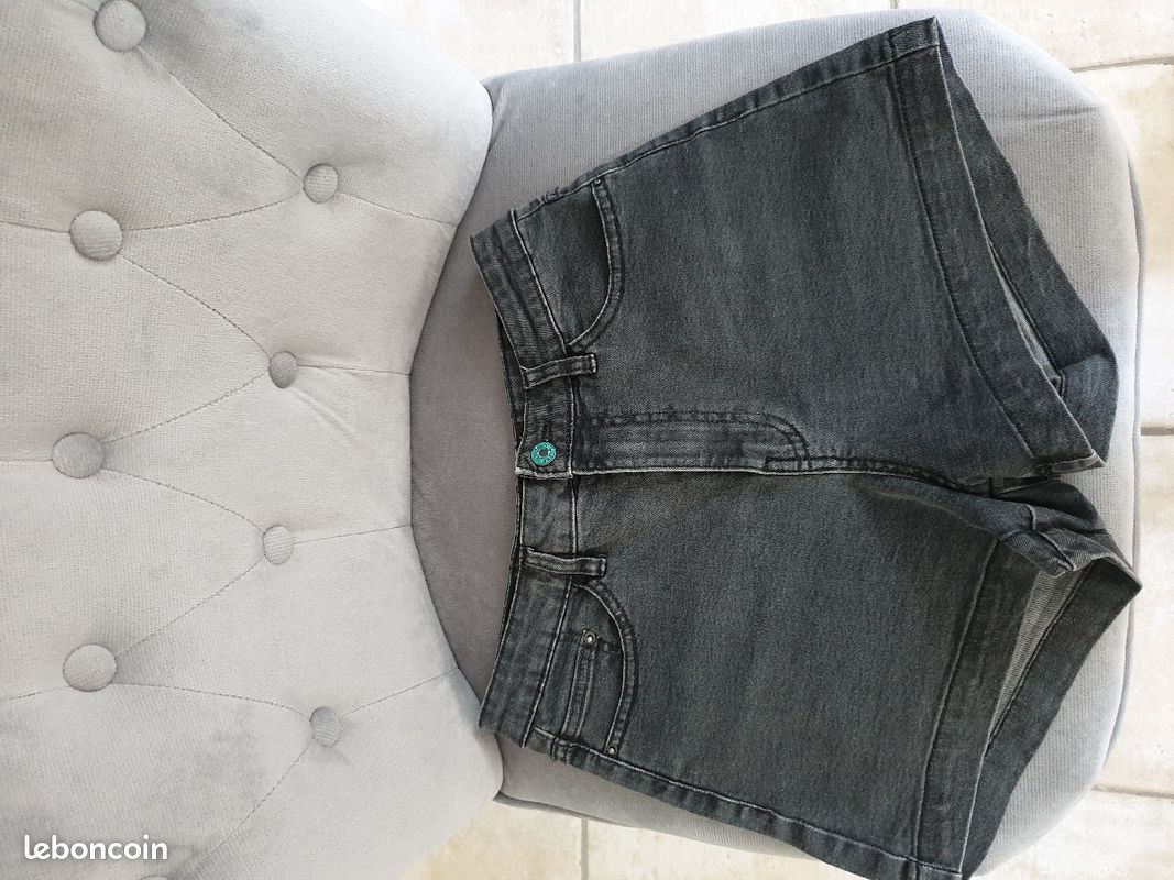 Short en jean 36 PUll BEAR (image 1)