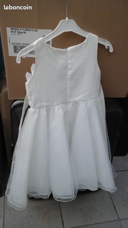 Robe de cérémonie (image 2)