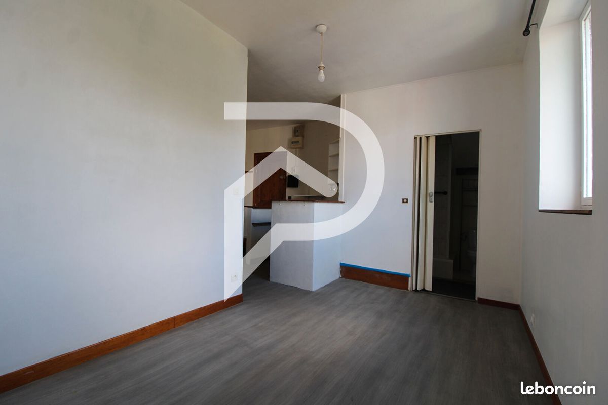 Appartement a louer creil - 1 pièce(s) - 30 m2 - Surfyn