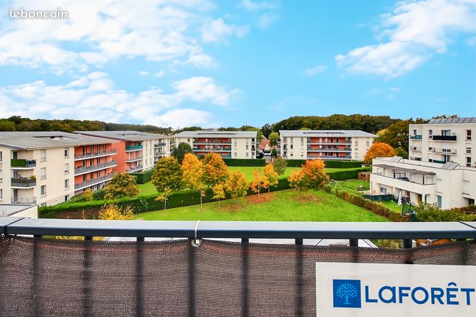 https://img.leboncoin.fr/api/v1/lbcpb1/images/0d/c2/c4/0dc2c4bc162e74c2668eefd0ba8253055790d07f.jpg?rule=ad-image