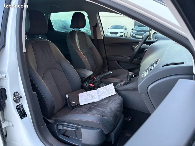 SEAT Leon 1.8 TFSI DSG7 180cv FR (image 11)